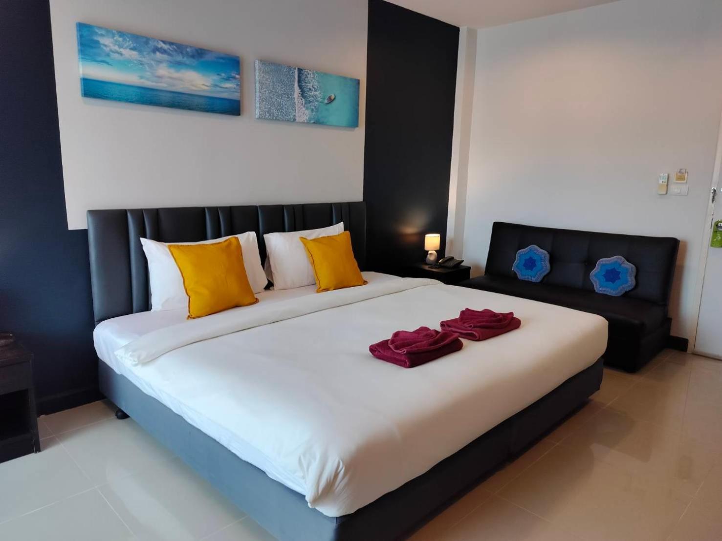 May House Karon Beach Ban Karon エクステリア 写真