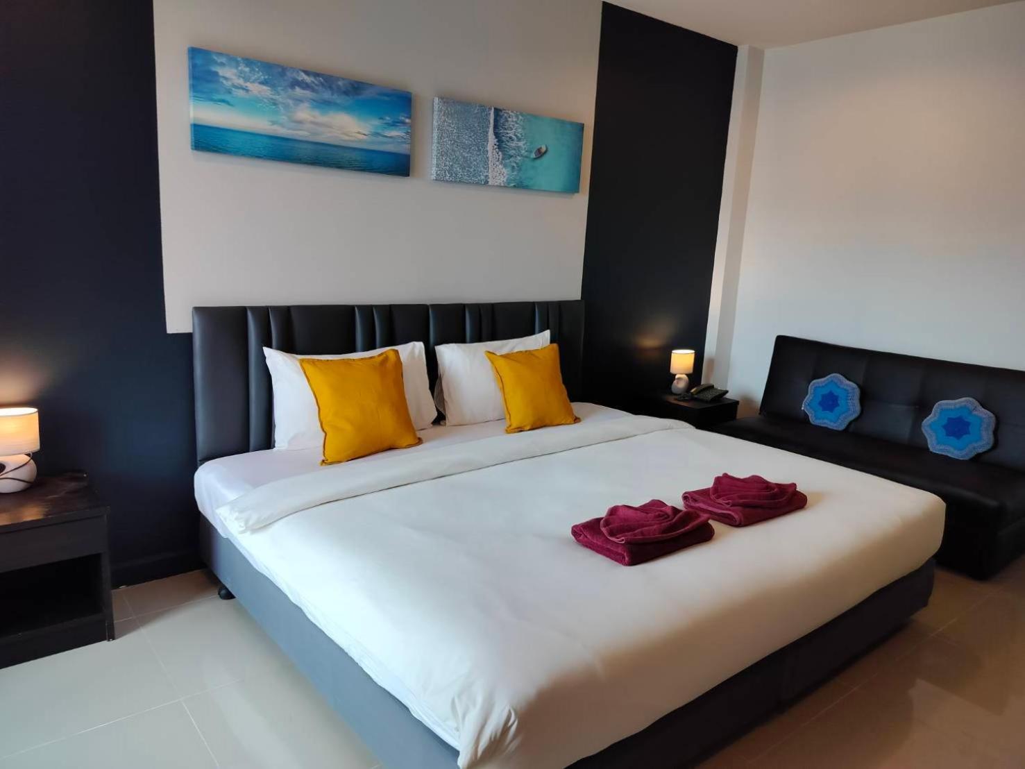 May House Karon Beach Ban Karon エクステリア 写真